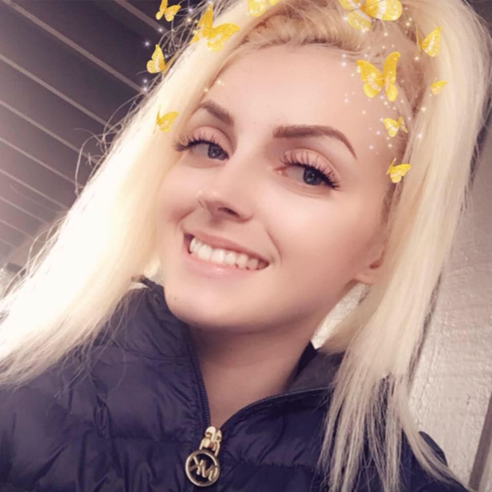 Meet your Posher, Nicole